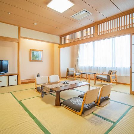 Chres Hotel Kōchi Eksteriør billede