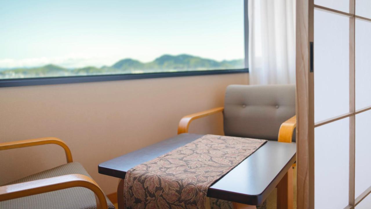 Chres Hotel Kōchi Eksteriør billede
